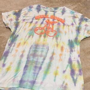 Flee-market find- Tie-Dye women’s Shirt